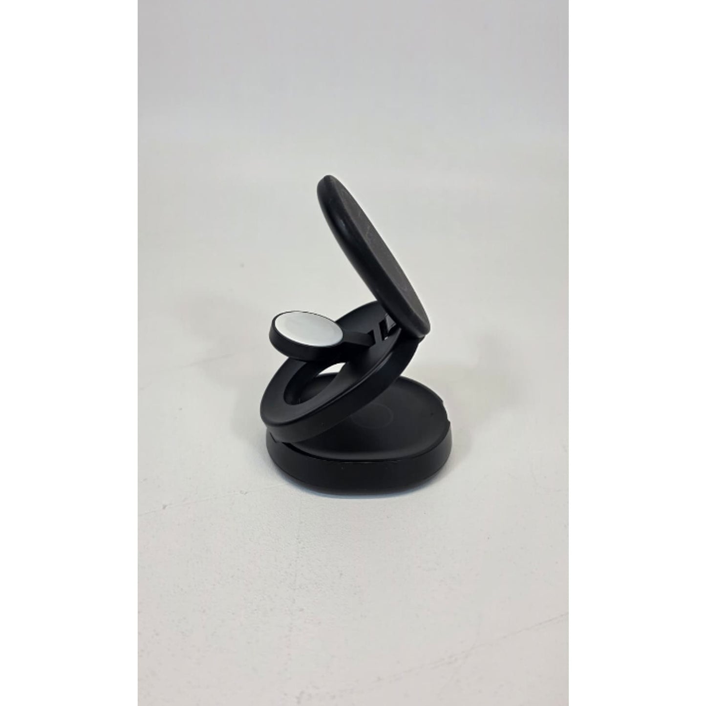 Belkin 3-in-1 Qi2 Wireless Charging Station MagSafe Compatible 15W Black