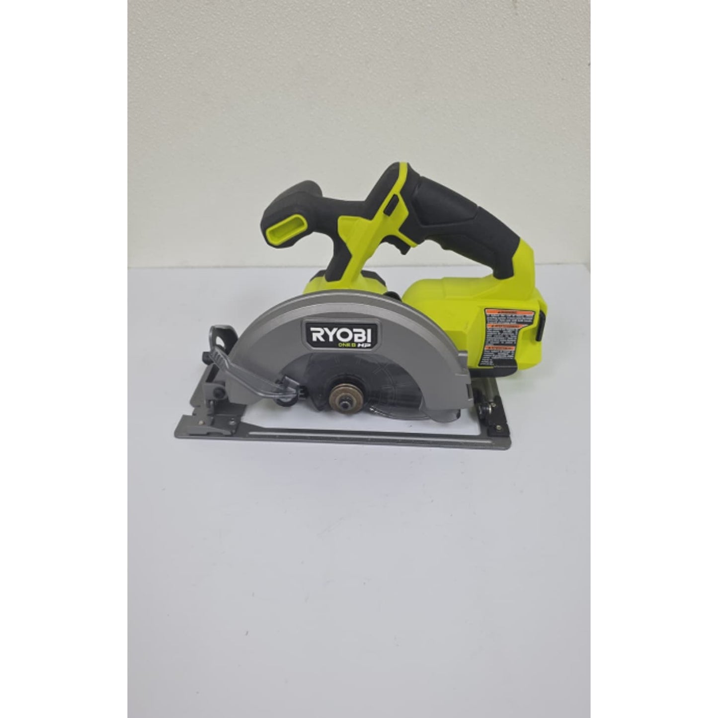 RYOBI ONE+ HP 18V Brushless Cordless Compact 6-1/2in Circular Saw (Tool Only)
